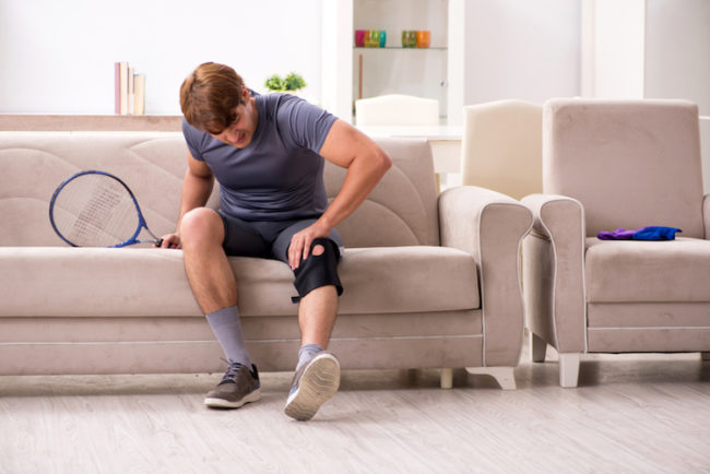 common-tennis-injuries-avoidjpg