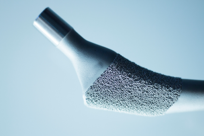 hip implant